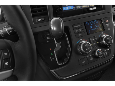 2015 Toyota Sienna SE Premium 8 Passenger