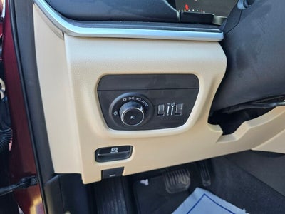 2023 Jeep Grand Cherokee Limited 4x2