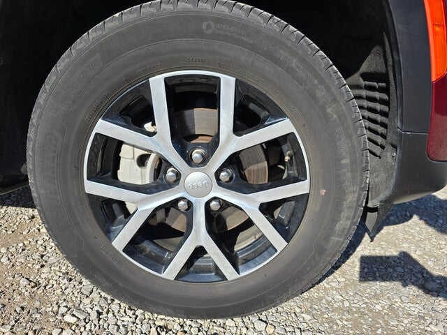 2023 Jeep Grand Cherokee Limited 4x2