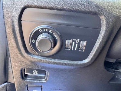 2023 Jeep Grand Cherokee Laredo 4x4