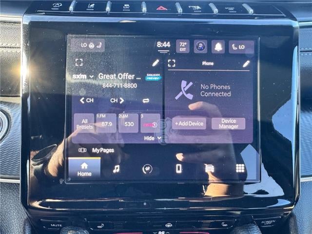 2023 Jeep Grand Cherokee Laredo 4x4