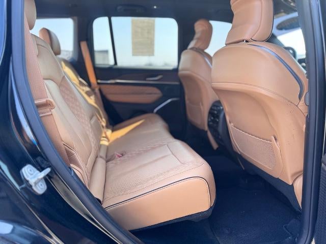 2023 Jeep Grand Cherokee Summit 4x4