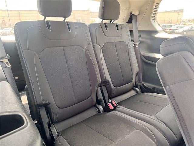 2023 Jeep Grand Cherokee L Laredo 4x4