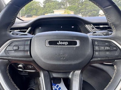 2023 Jeep Grand Cherokee L Laredo 4x4