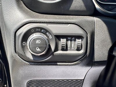 2022 Jeep Gladiator Overland 4x4 Crew Cab 5 ft. box