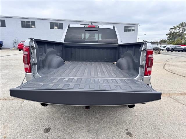 2019 RAM 1500 Laramie 4x4 Quad Cab 140.5 in. WB