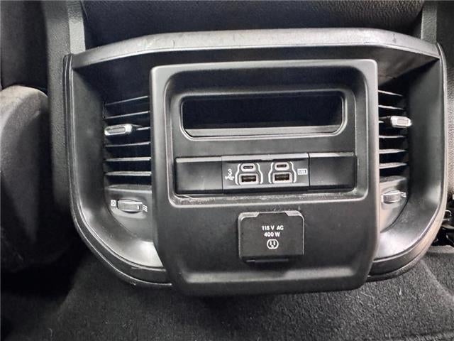2019 RAM 1500 Laramie 4x4 Quad Cab 140.5 in. WB