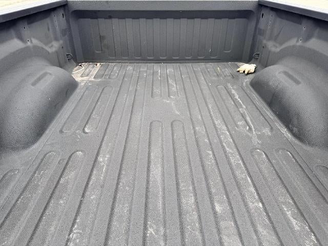 2019 RAM 1500 Laramie 4x4 Quad Cab 140.5 in. WB