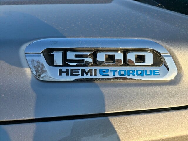 2022 RAM 1500 Laramie 4x4 Crew Cab 144.5 in. WB