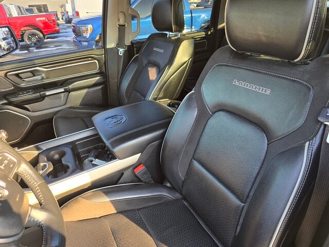 2022 RAM 1500 Laramie 4x4 Crew Cab 144.5 in. WB