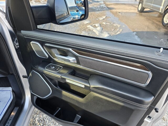 2022 RAM 1500 Laramie 4x4 Crew Cab 144.5 in. WB