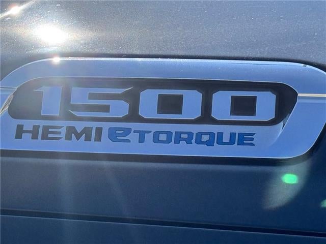 2021 RAM 1500 Laramie 4x4 Crew Cab 144.5 in. WB