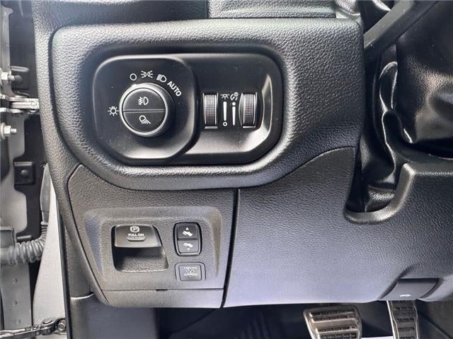 2022 RAM 1500 Laramie 4x4 Crew Cab 144.5 in. WB