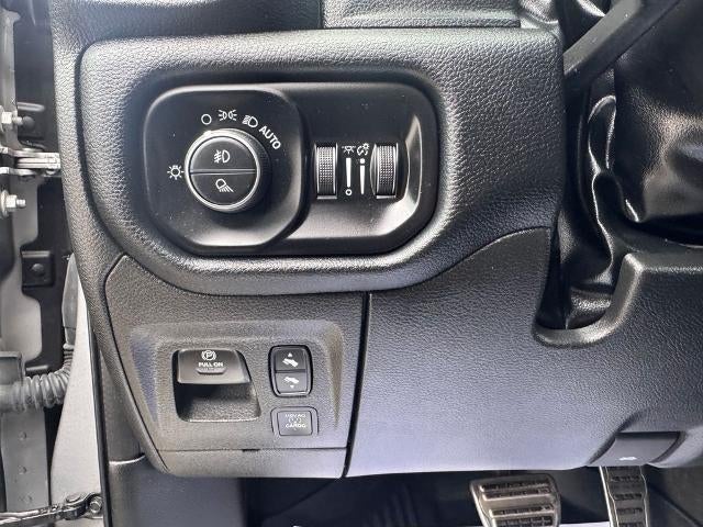 2022 RAM 1500 Laramie 4x4 Crew Cab 144.5 in. WB