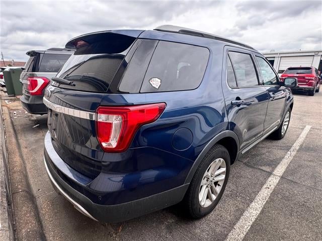2017 Ford Explorer XLT Front-wheel Drive