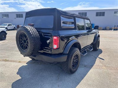 2022 Ford Bronco Base