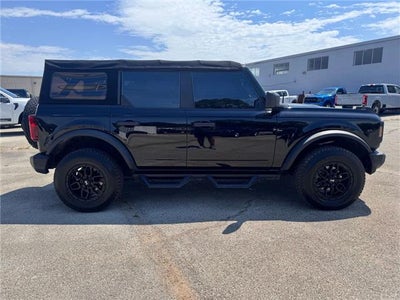 2022 Ford Bronco Base