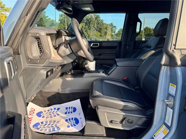2025 Ford Bronco Outer Banks 4x4