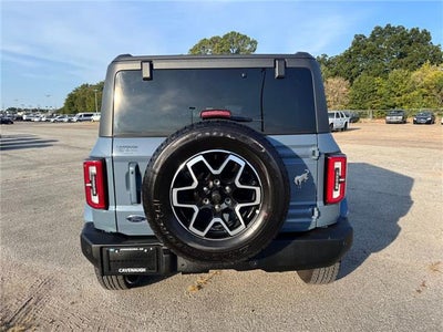 2025 Ford Bronco Outer Banks 4x4