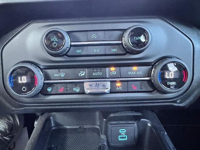 2025 Ford Bronco Outer Banks 4x4