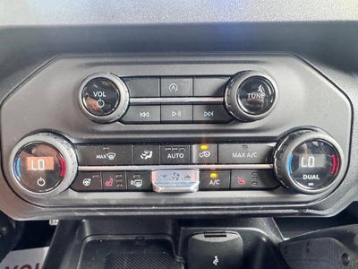 2025 Ford Bronco Badlands 4x4