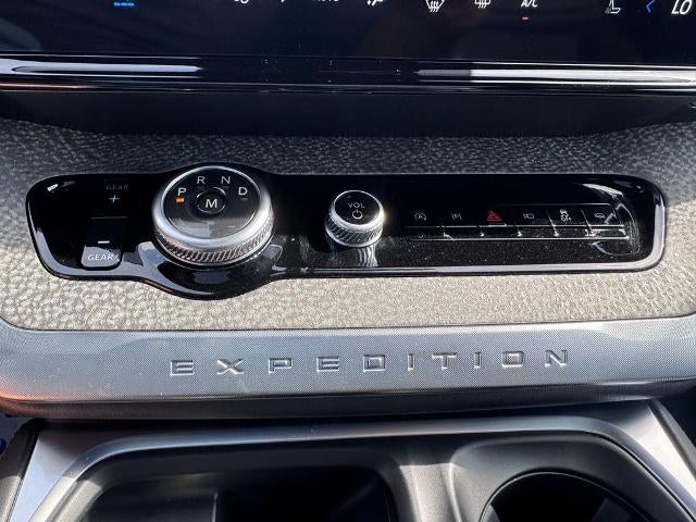 2025 Ford Expedition Tremor 4x4