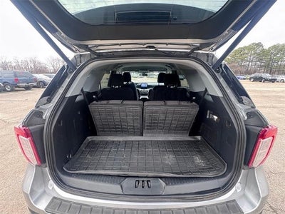 2022 Ford Explorer XLT 4x2