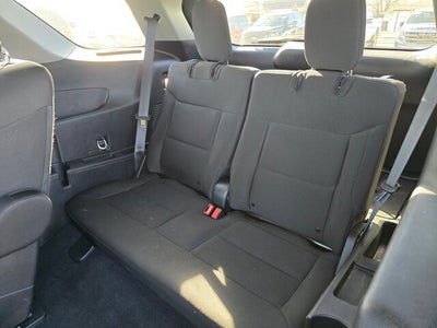 2024 Ford Explorer XLT 4x2