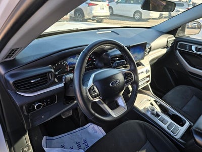 2024 Ford Explorer XLT 4x2