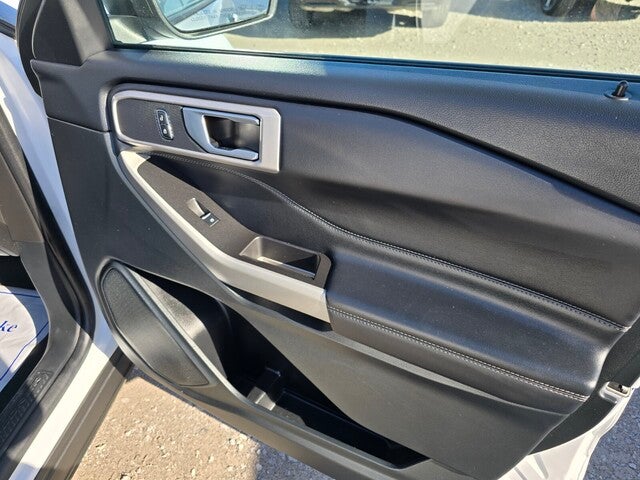 2024 Ford Explorer XLT 4x2