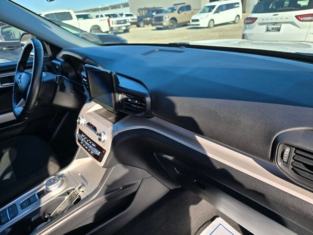 2024 Ford Explorer XLT 4x2