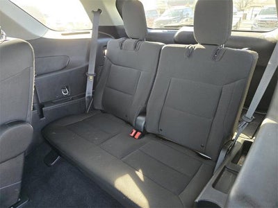 2024 Ford Explorer XLT 4x2