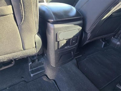 2024 Ford Explorer XLT 4x2