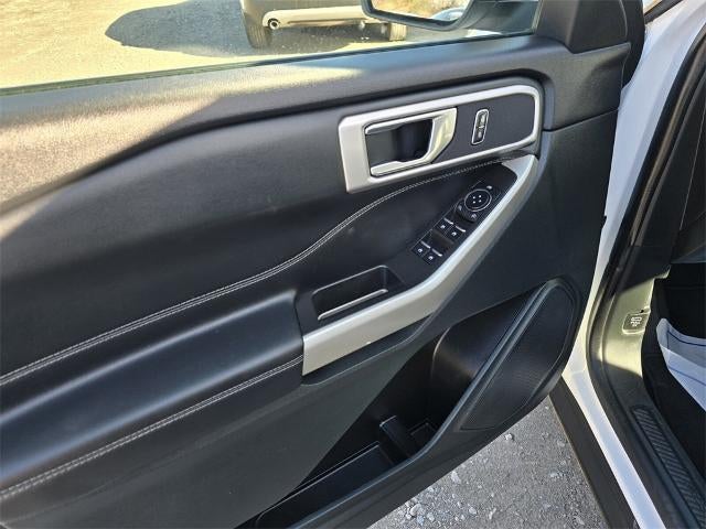 2024 Ford Explorer XLT 4x2