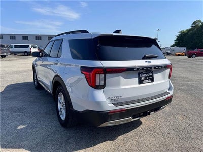 2025 Ford Explorer Active 4x2