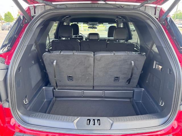 2025 Ford Explorer ST-Line 4x2