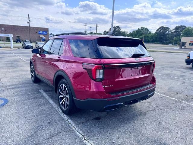 2025 Ford Explorer ST-Line 4x2