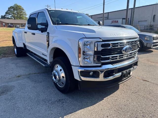 2025 Ford F-450 XLT 4x4 SD Crew Cab 8 ft. box 176 in. WB DRW
