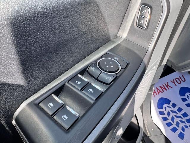 2025 Ford F-450 XLT 4x4 SD Crew Cab 8 ft. box 176 in. WB DRW