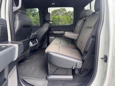 2024 Ford F-150 Lariat 4x4 SuperCrew Cab 5.5 ft. box 145 in. WB