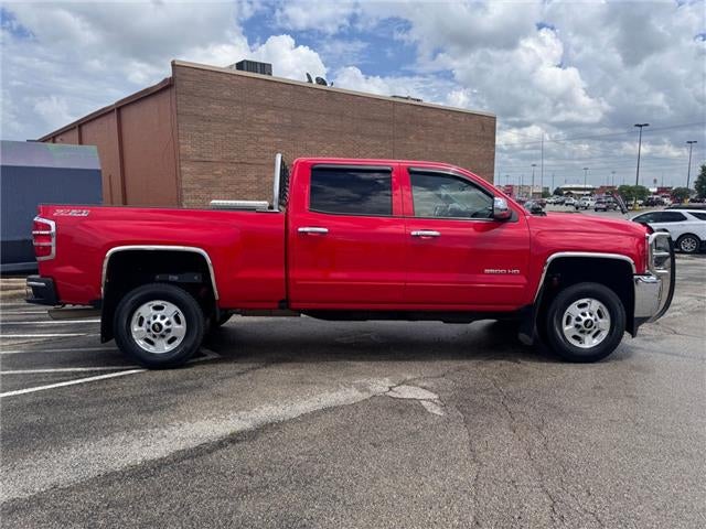2016 Chevrolet Silverado 2500HD LT 4x4 Crew Cab 6.6 ft. box 153.7 in. WB