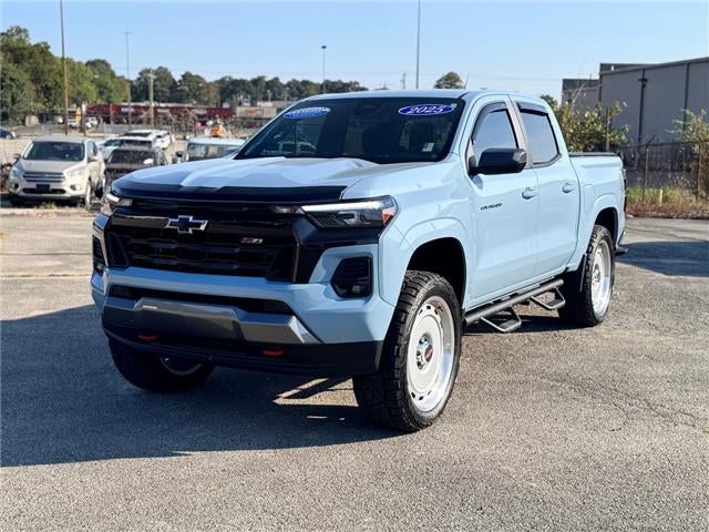 2025 Chevrolet Colorado Z71 4x4 Crew Cab 5 ft. box 131 in. WB