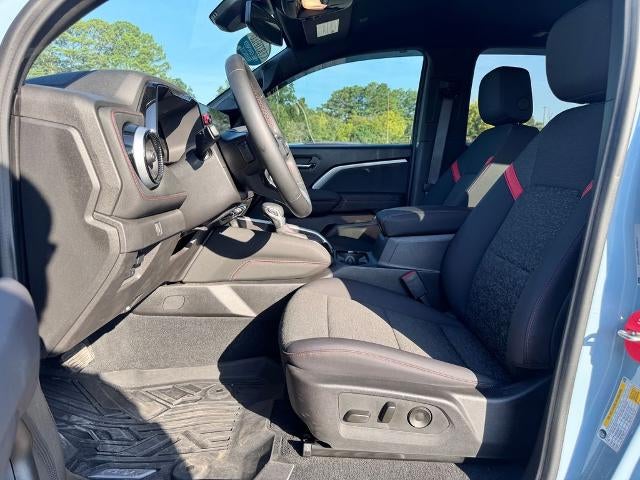2025 Chevrolet Colorado Z71 4x4 Crew Cab 5 ft. box 131 in. WB