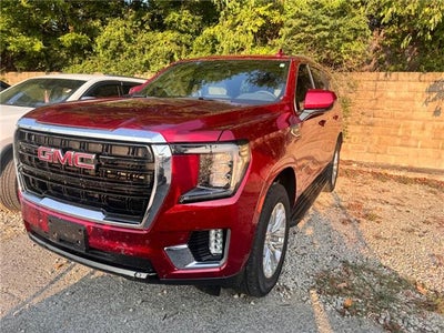 2024 GMC Yukon SLE 4x4