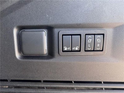 2025 GMC Yukon AT4 4x4