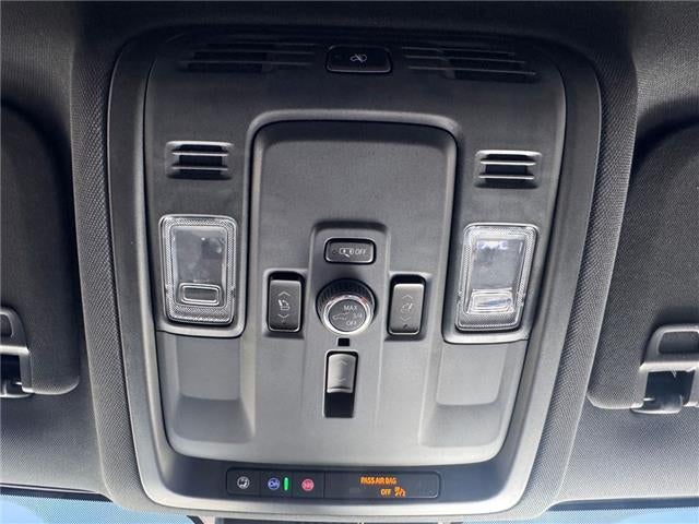 2025 GMC Yukon AT4 4x4