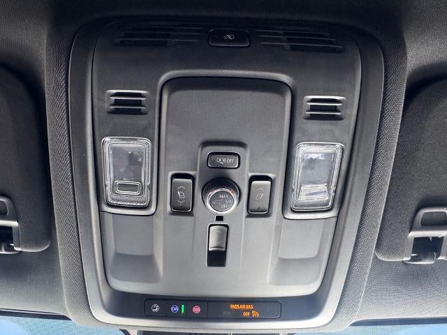 2025 GMC Yukon AT4 4x4
