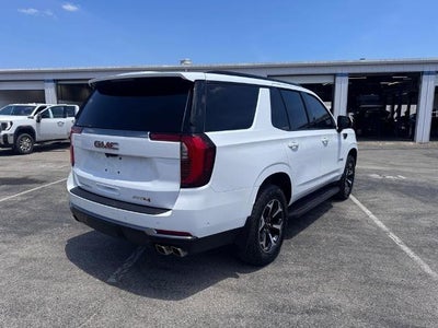2025 GMC Yukon AT4 4x4