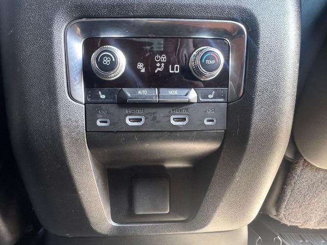 2024 GMC Yukon Denali Ultimate 4x4