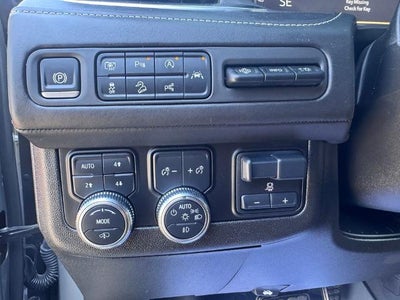 2024 GMC Yukon Denali Ultimate 4x4